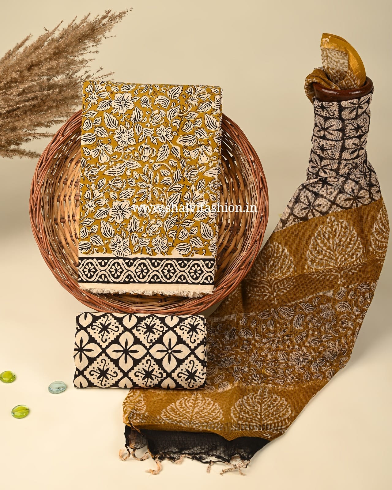 Shop bagru print pure cotton suits with kota dupatta (3CKD345)