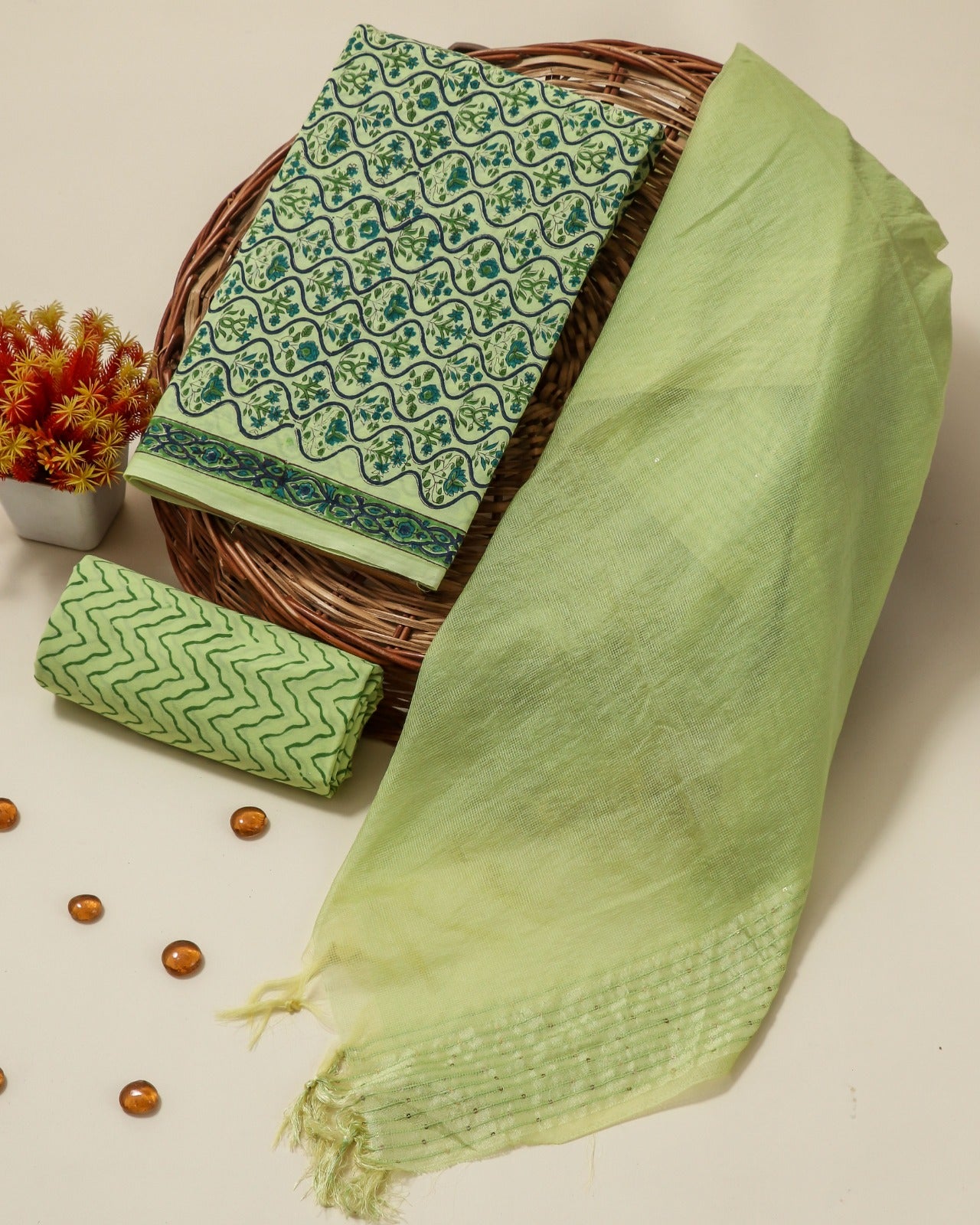 Shop embroidered viscose dupatta cotton suits online (3CKD53)