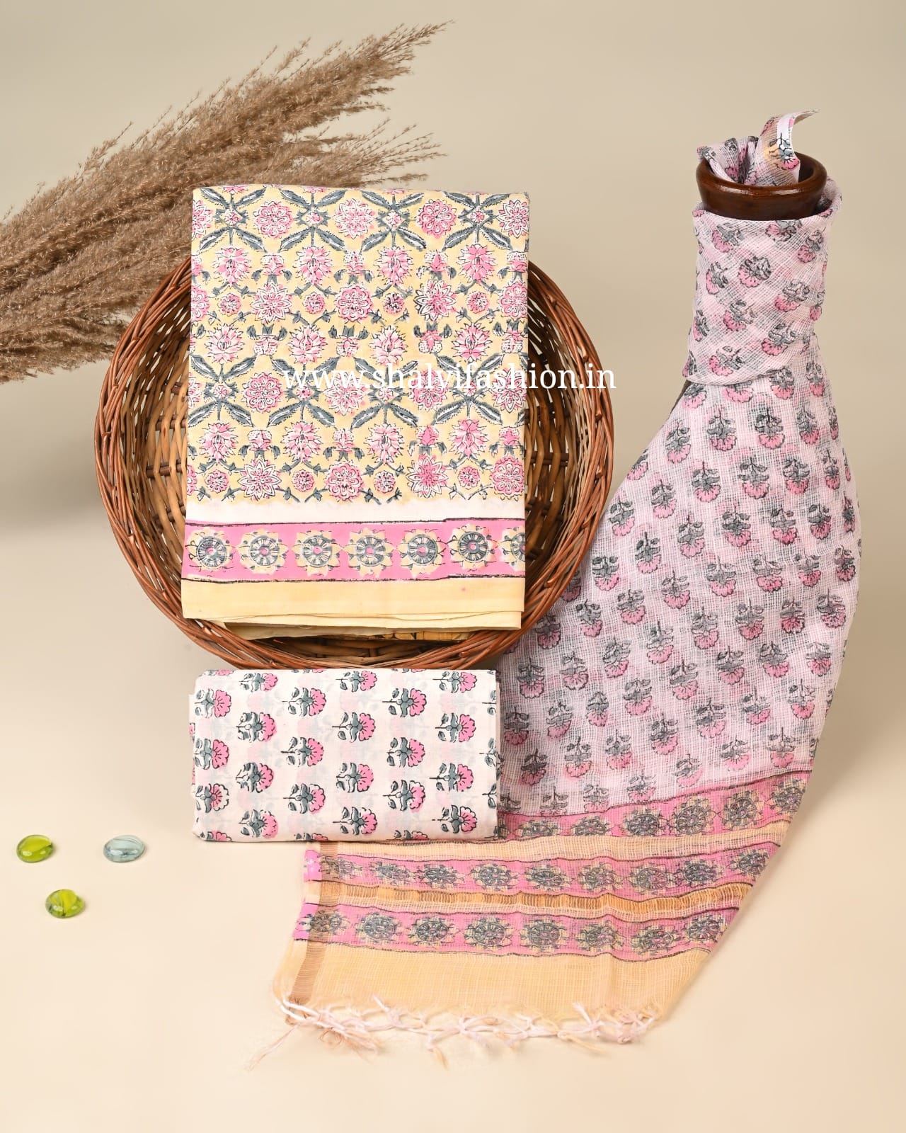 Shop jaipuri block printed cotton suits with doria dupatta (3CKD816)