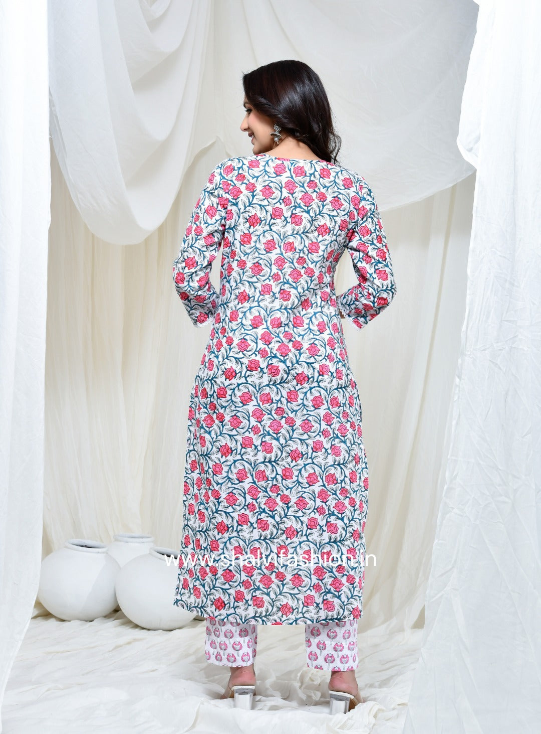 Shop hand block print cotton suits online (CSS165KD)