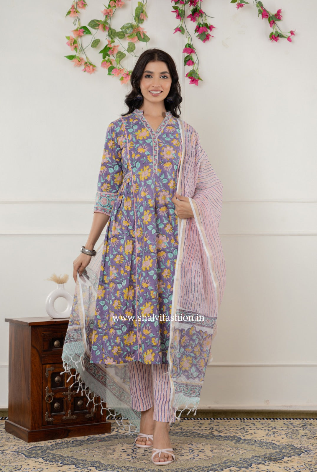 Shop block printed cotton suits with kota dupatta (CSS315)