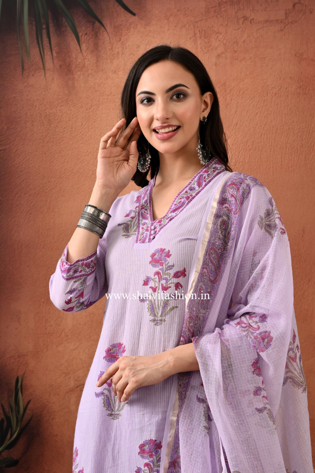 Shop hand block print cotton suits with kota dupatta online (CSS404)
