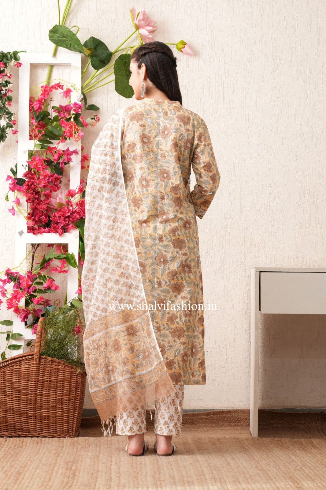 Shop hand block print pure cotton suits with kota doria dupatta (CSS450)