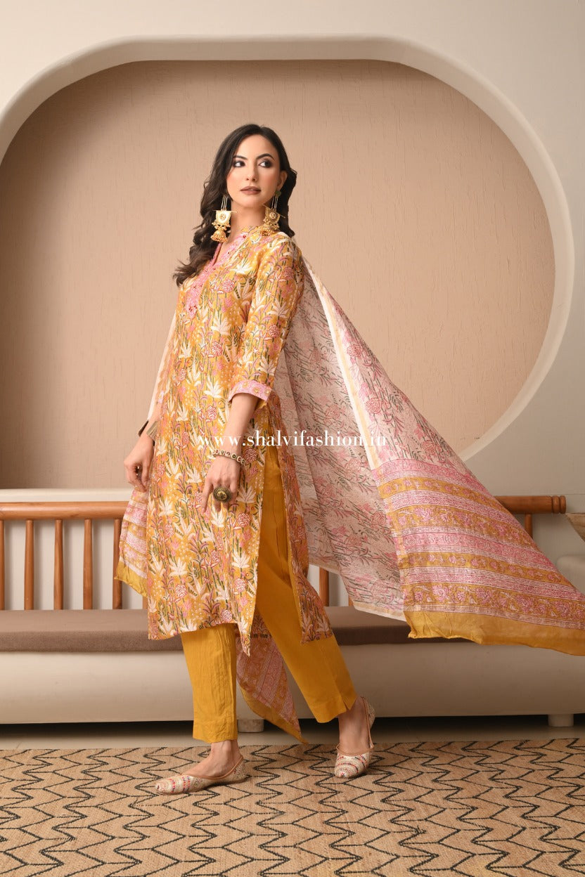 Shop hand block print chanderi silk suits in jaipur (CSS483)
