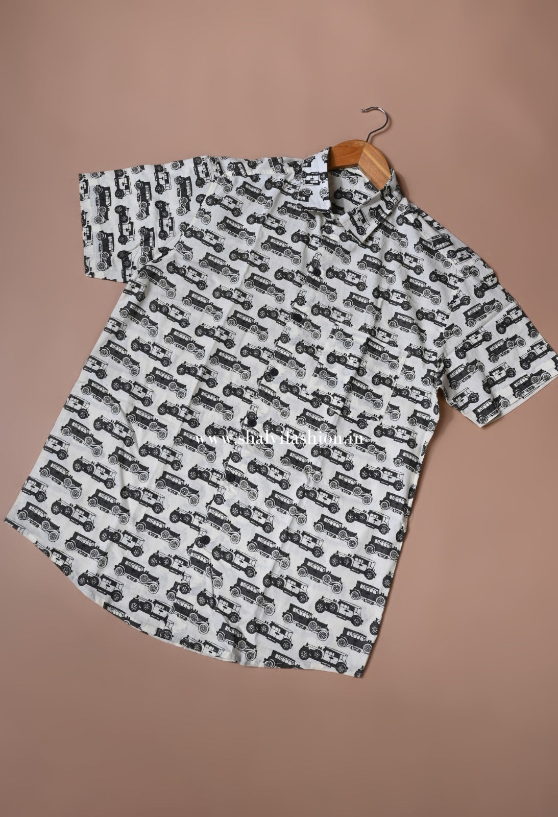 Shop elegant pure cotton men shirts (MCH08)