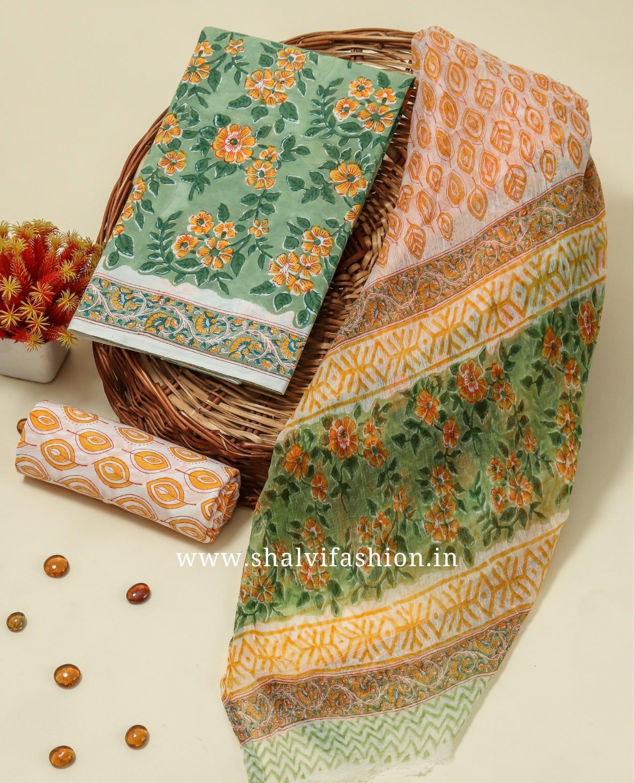 Shop unstitched pure cotton suits with chiffon dupatta (PCHF182)