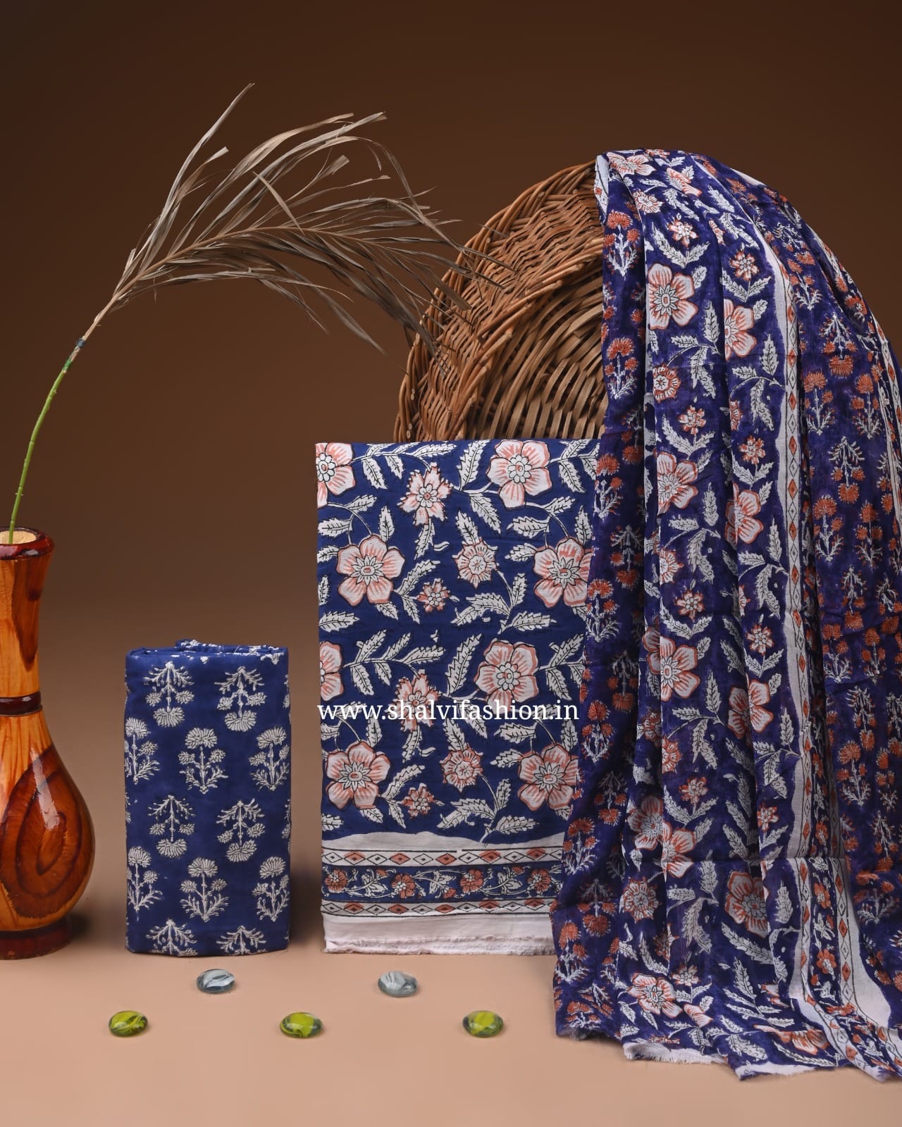 Shop hand block printed cotton suits with chiffon dupatta (PCHF533)