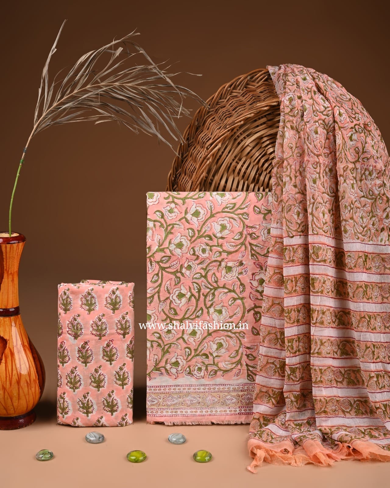 Shop sanganeri printed cotton suits with chiffon dupatta (PCHF581)