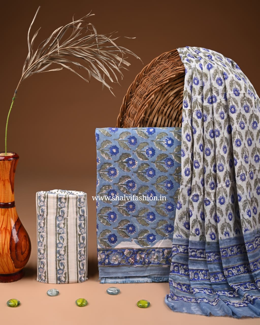 Shop unstitched cotton suits with chiffon dupatta (PCHF604)