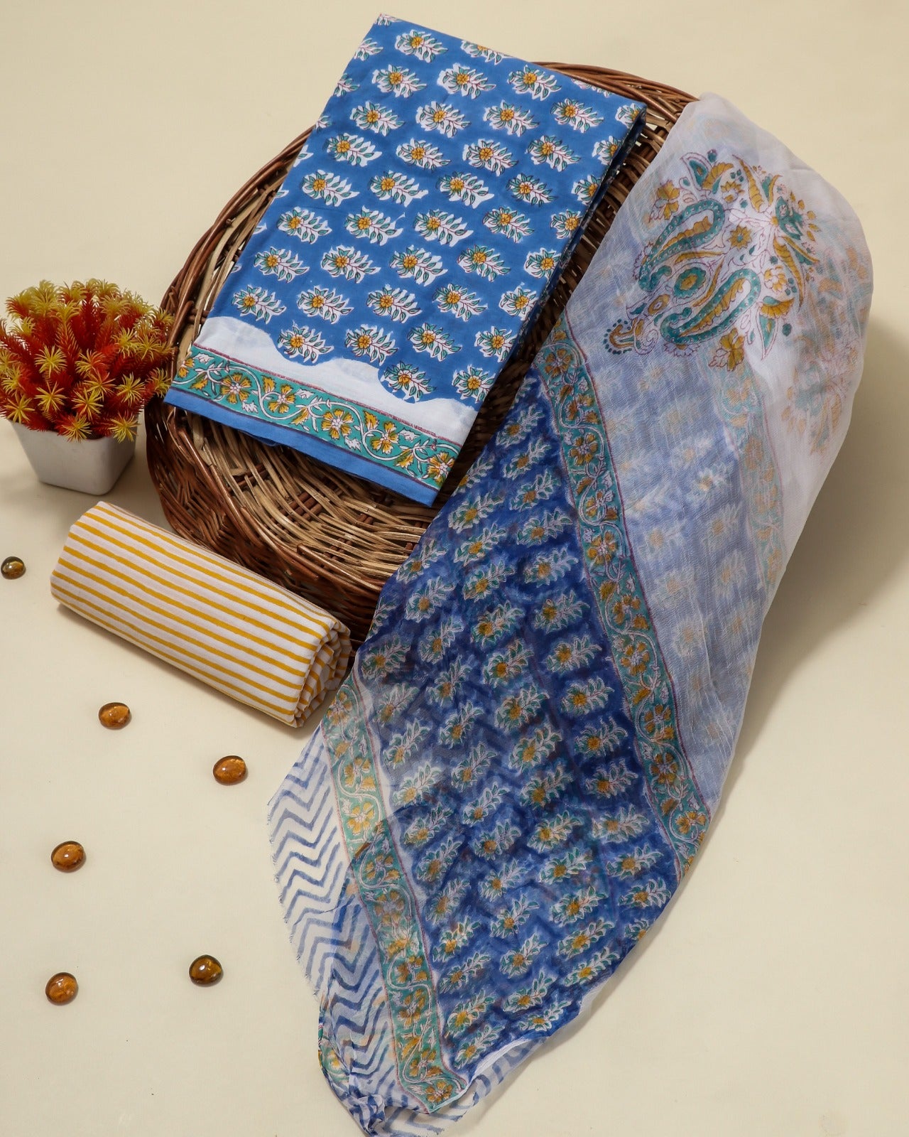 Shop unstitched blue color cotton suits with chiffon dupatta in jaipur (PCHF78)