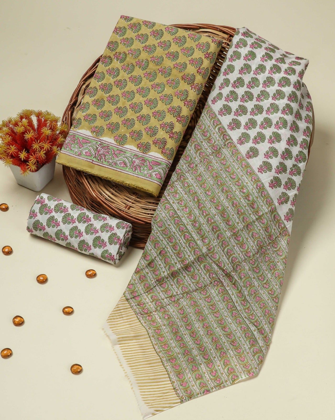 Shop unstitched cotton suit sets with mulmul dupatta in jaipur (PRMUL120)