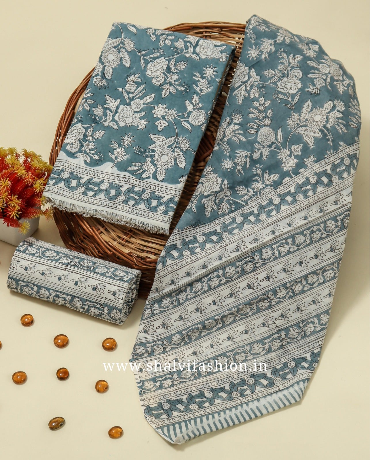 Shop hand block print cotton suits with mulmul dupatta (PRMUL225)