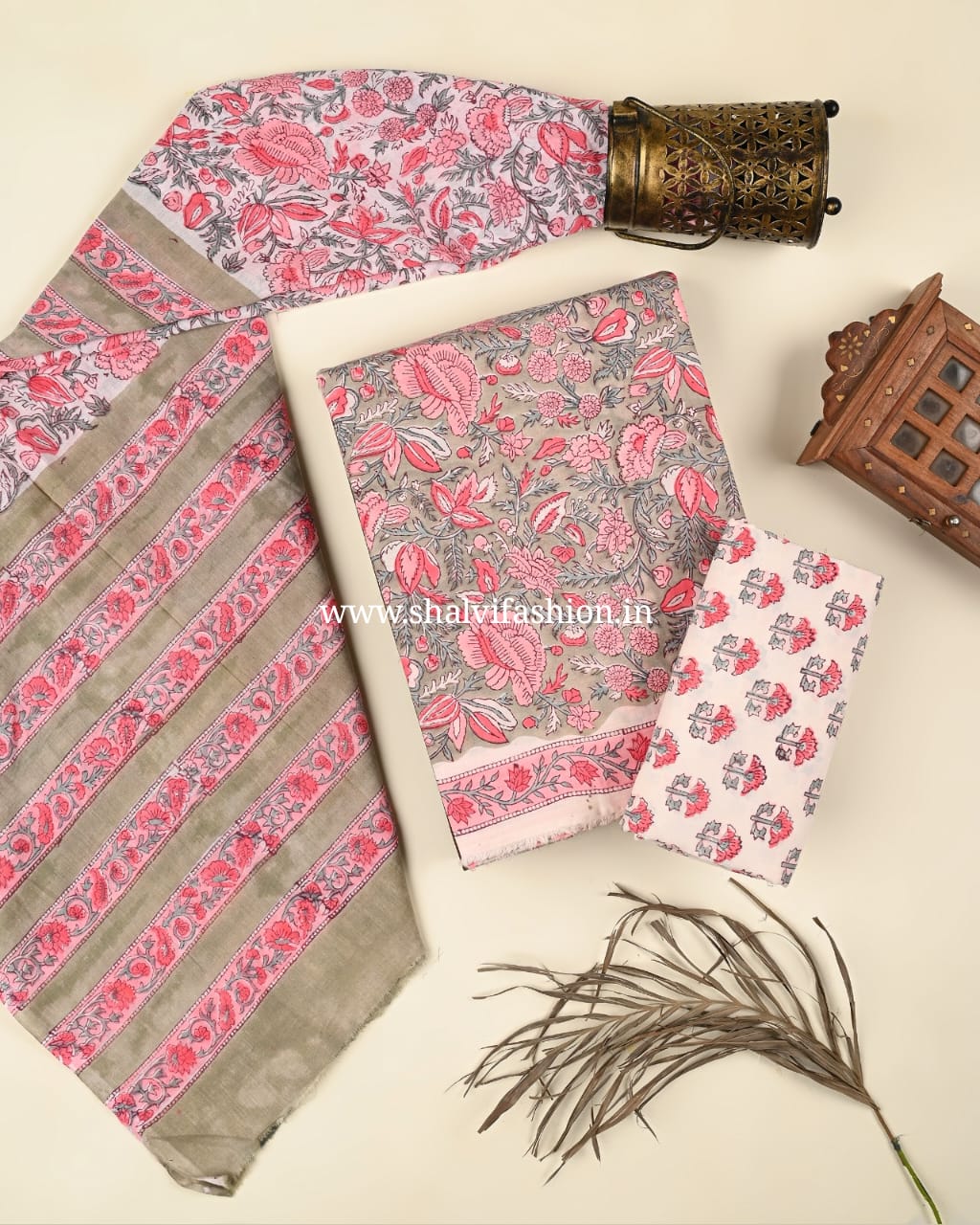 Shop sanganeri print cotton suits with mulmul dupatta (PRMUL471)