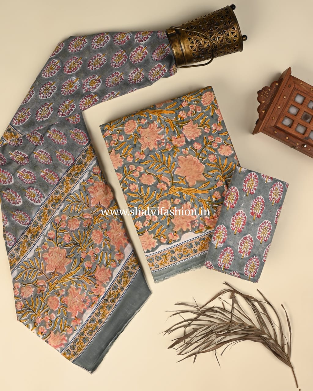 Shop hand block print cotton suits with mulmul dupatta in jaipur (PRMUL486)