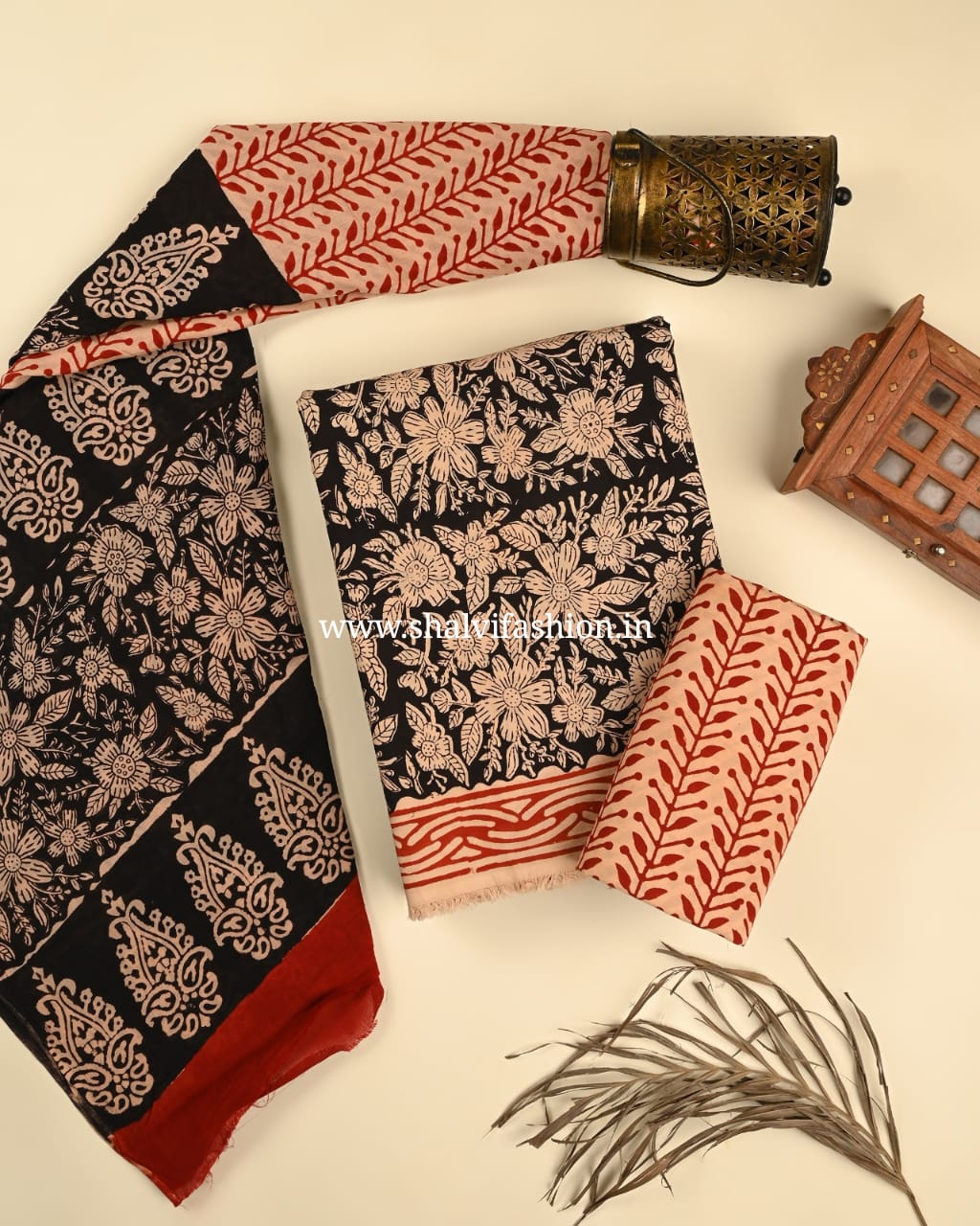 Shop unstitched bagru print cotton suits with mulmul dupatta (PRMUL489)