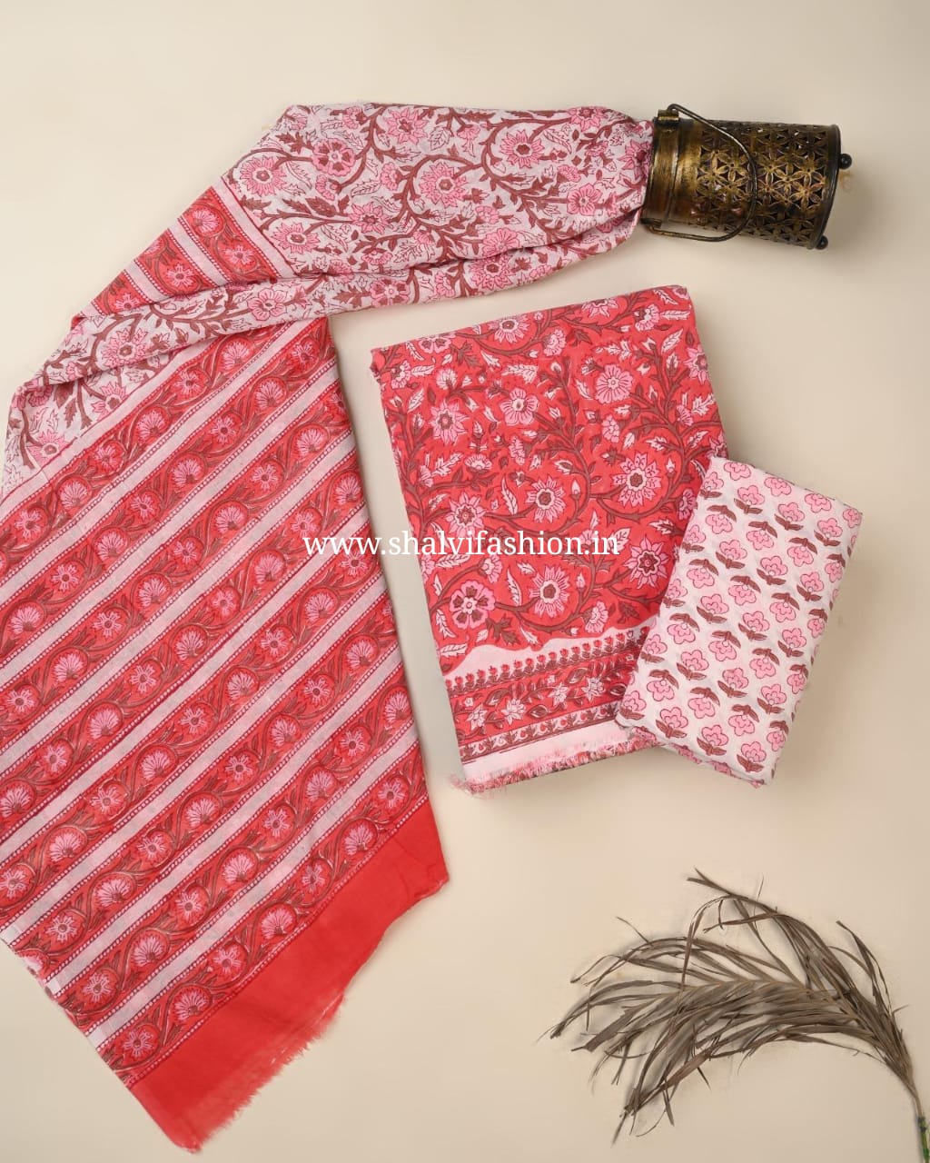 Shop unstitched cotton suit sets with mulmul dupatta online (PRMUL626)