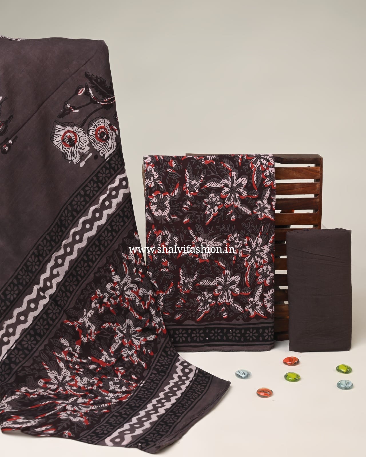 Shop authentic jahota print cotton suits online (PRMUL645)