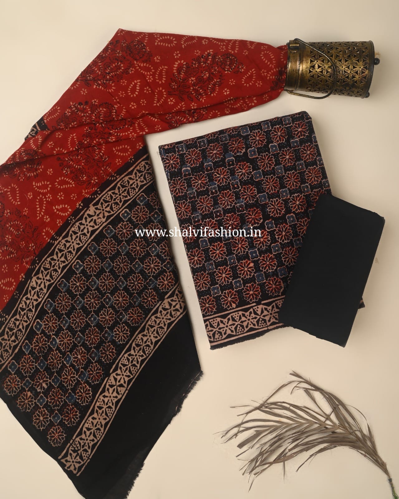 Shop hand block print cotton suits with mulmul dupatta (PRMUL700)