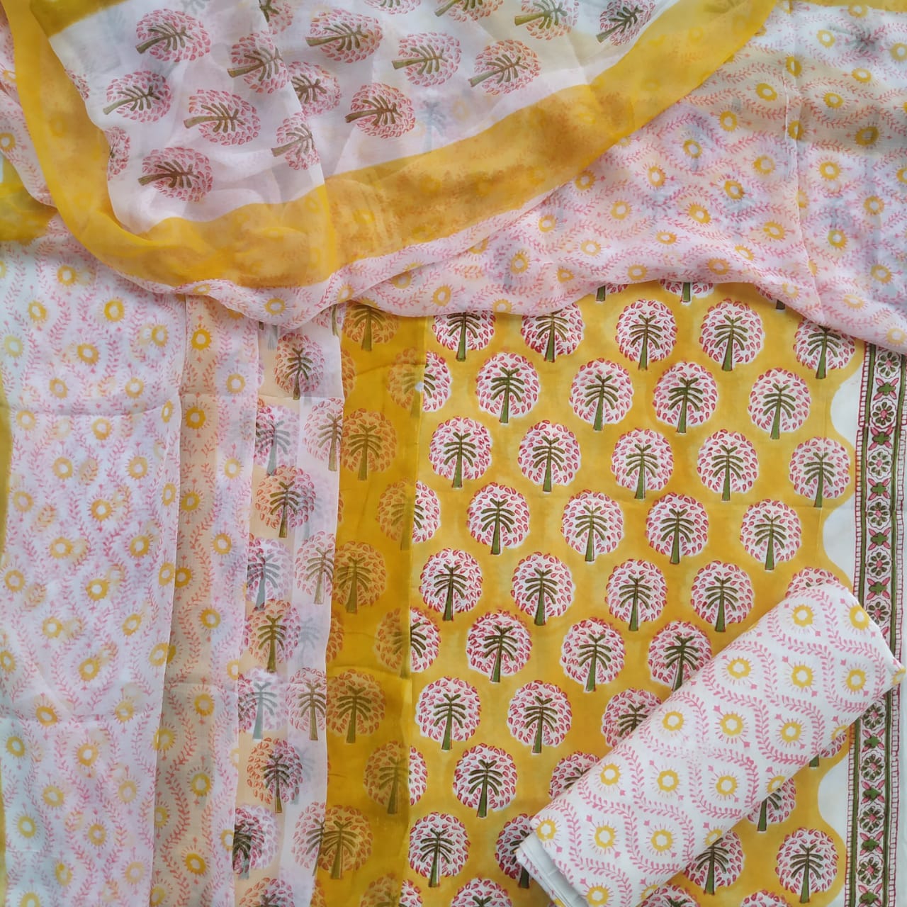 Shop Unstitched Pure Cotton Suits online with Chiffon Dupatta (RCHF48)