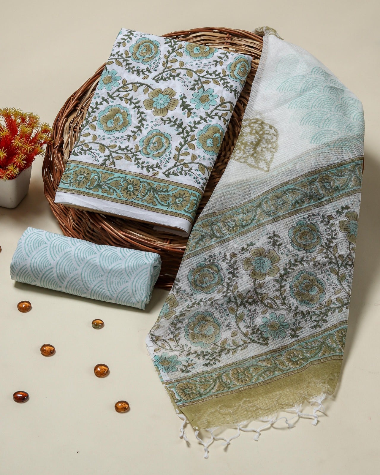 Shop unstitched block print cotton suits online (3CKD10)