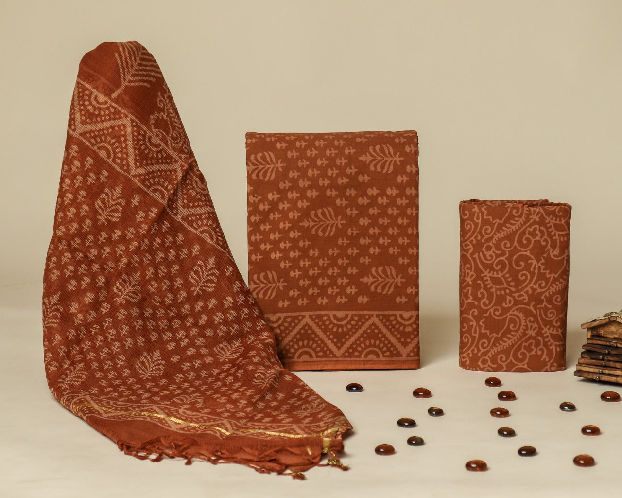 Shop block print kota dupatta cotton suit sets online (3CKD607)