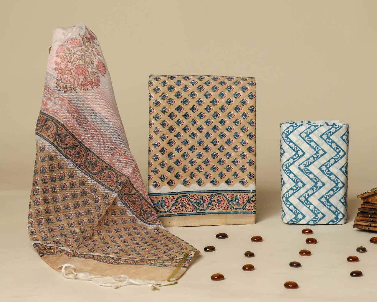 Shop unstitched cotton suit sets with kota doria dupatta (3CKD614)