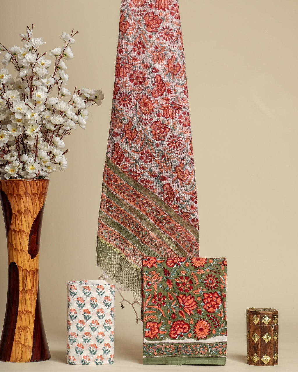 Shop unstitched cotton suits with kota doria dupatta (3CKD651)