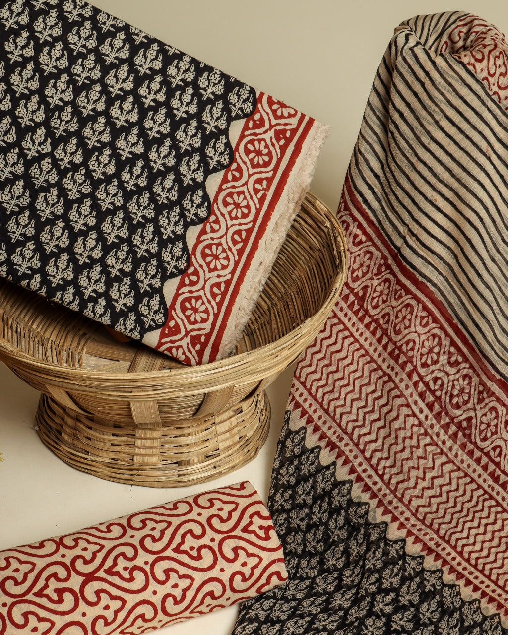 Shop Unstitched Bagru Print Pure Cotton Suits with Chiffon Dupatta (RCHF62)