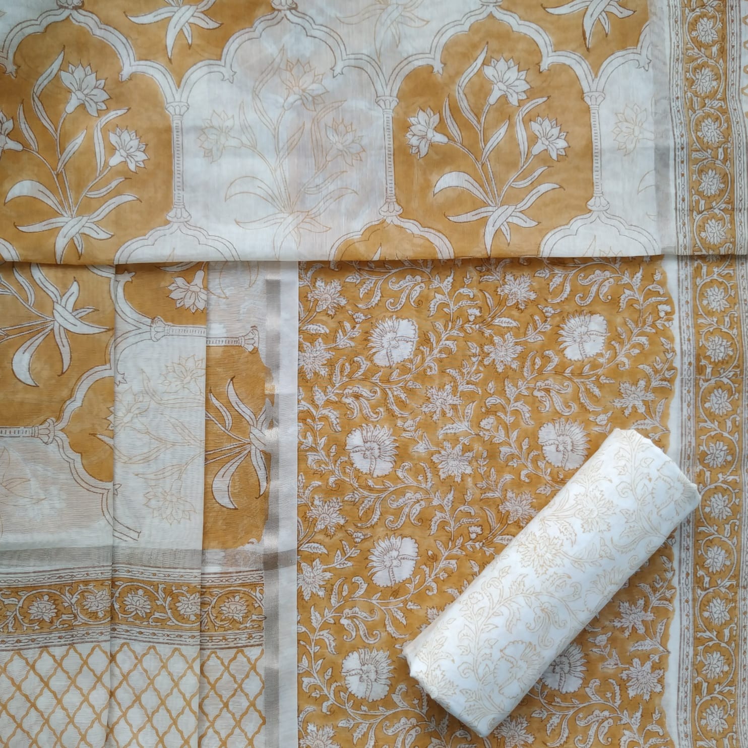 Shop hand block print chanderi silk suit sets in jaipur (CHA774)