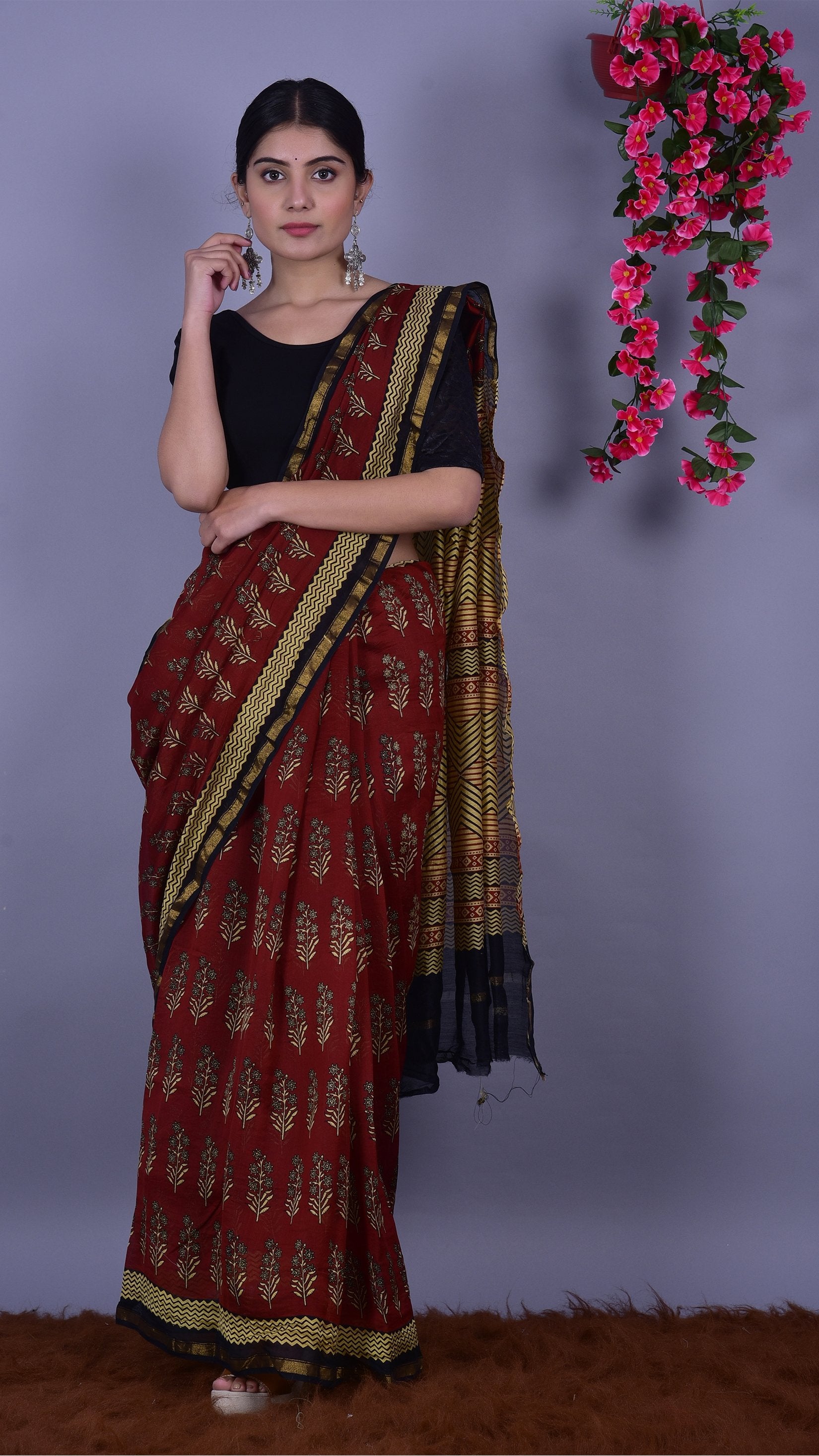 Beautifully Hand carfted Chanderi Saree (CHSAR14) - ShalviFashion