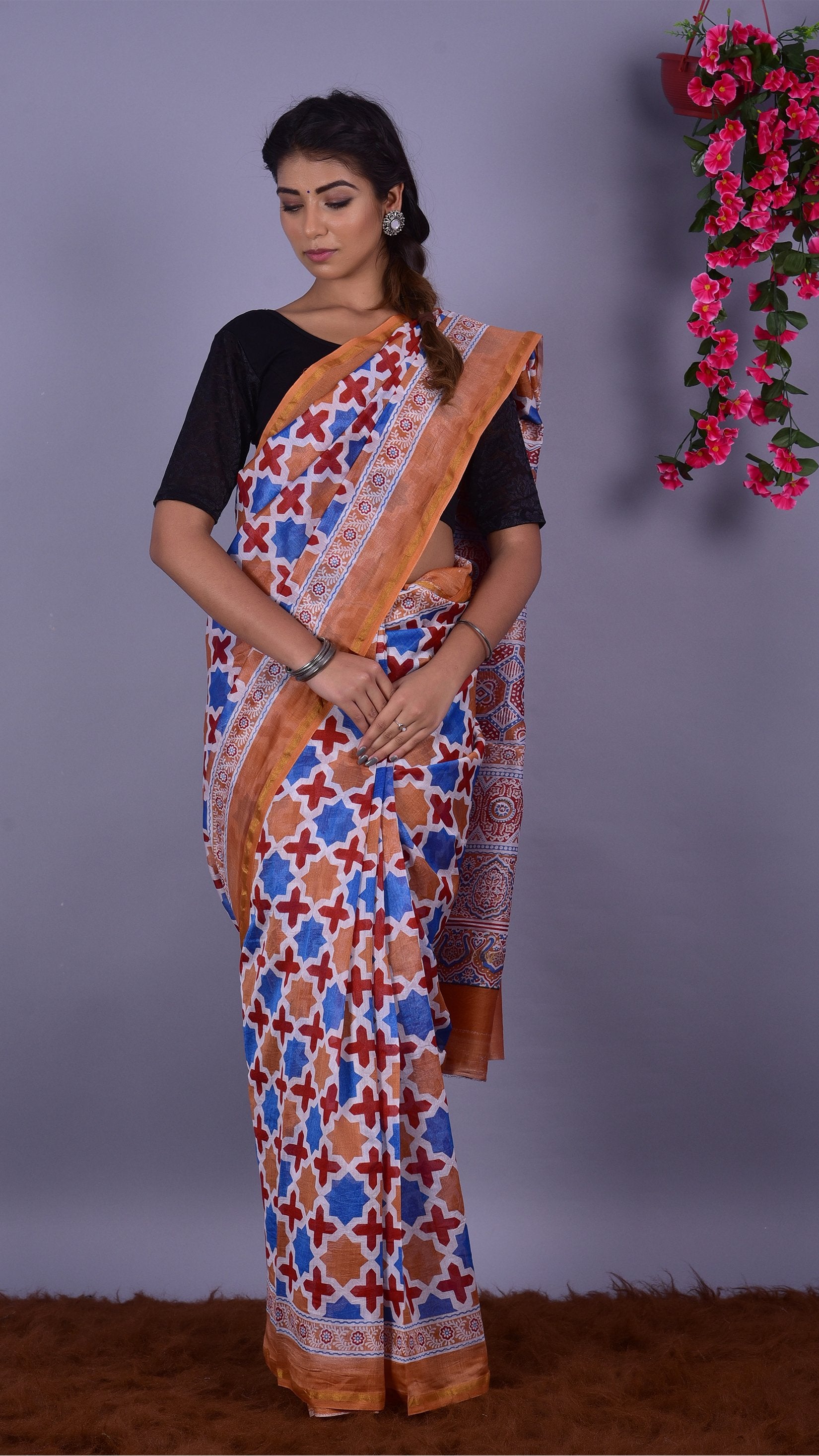 Beautifully Hand carfted Chanderi Saree (CHSAR22) - ShalviFashion