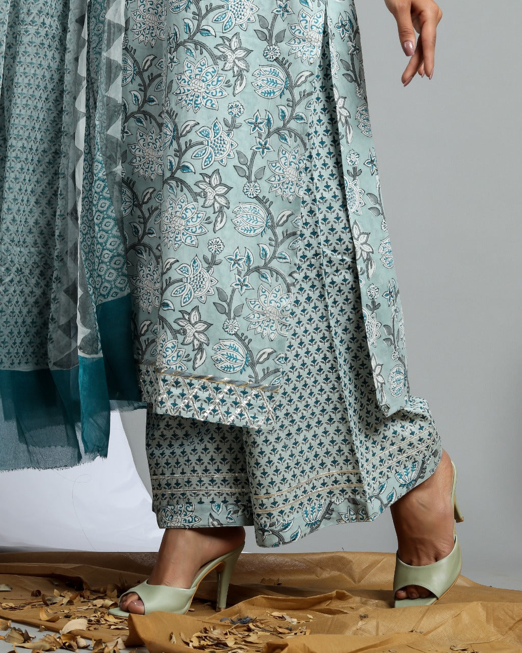 shop stitched cotton suit set with chiffon dupatta online (CSS07)