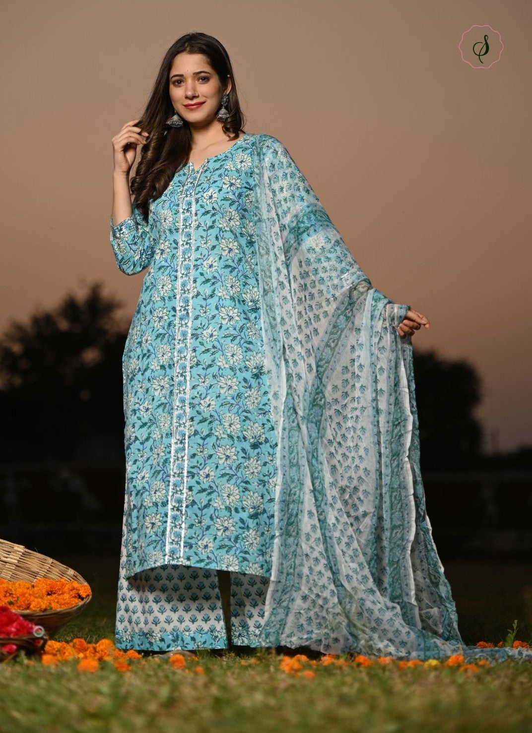 Shop cotton suit set with chiffon dupatta (CSS12CH)