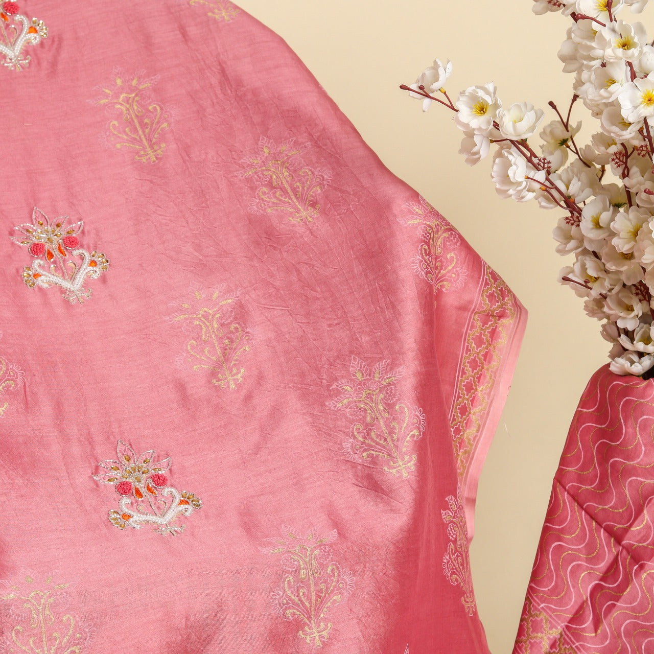 Shop buta print chandei silk suit sets in jaipur (GOTA390)