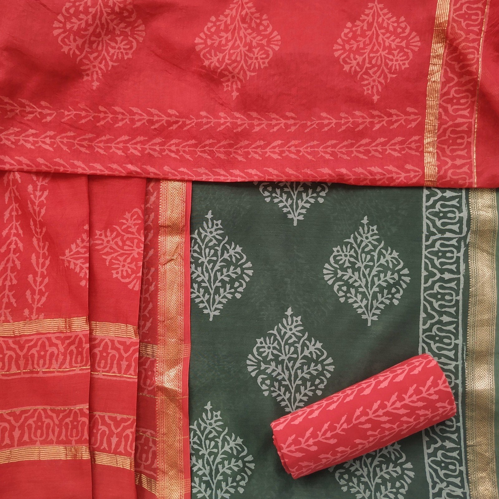 Traditional Buti Print Maheshwari Silk Suit Set (MSL44)