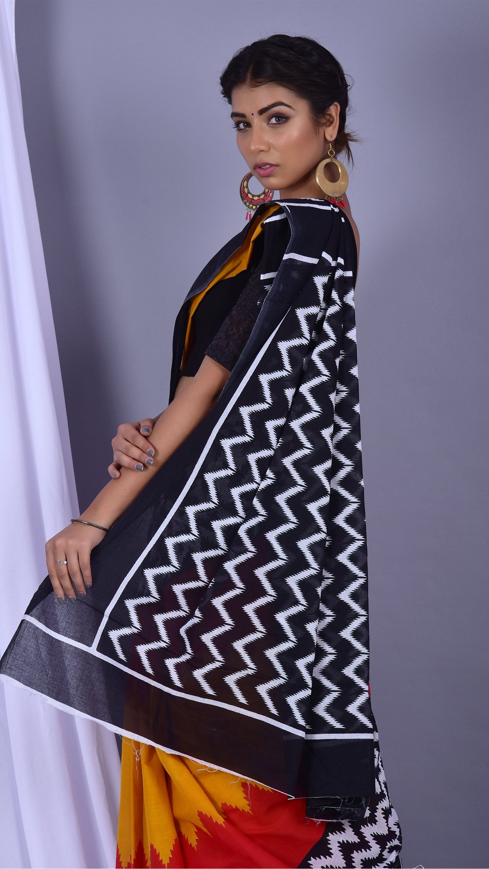 Multi-Colour Stripes Print Pure Cotton Sarees (RMULSAR12) - ShalviFashion