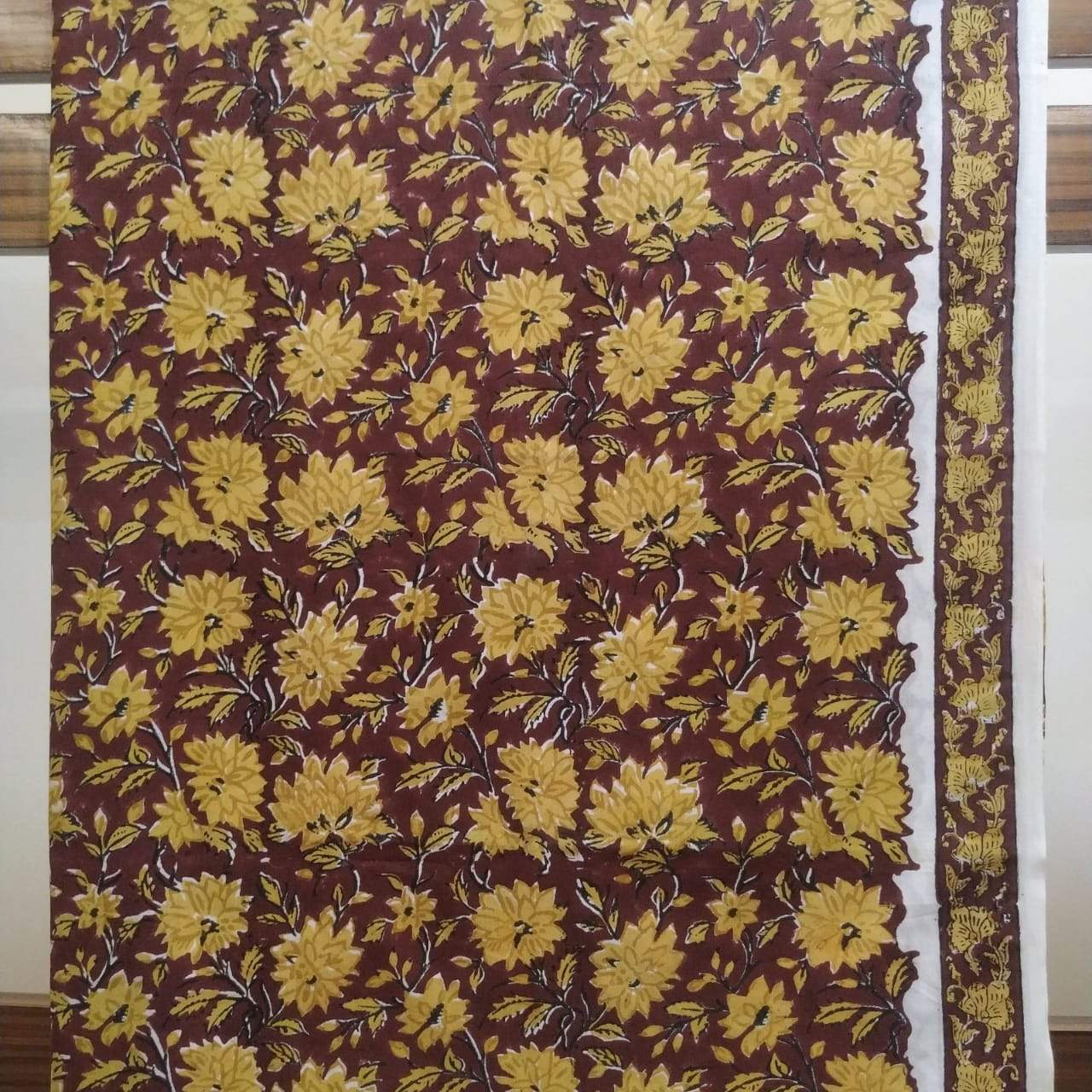 Shop Unstitched Pure Cotton Suits with Chiffon Dupatta (PCHF131)