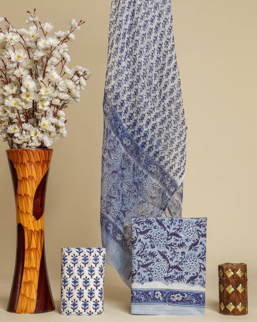 Shop jaipuri print cotton suit material with chiffon dupatta (PCHF439)