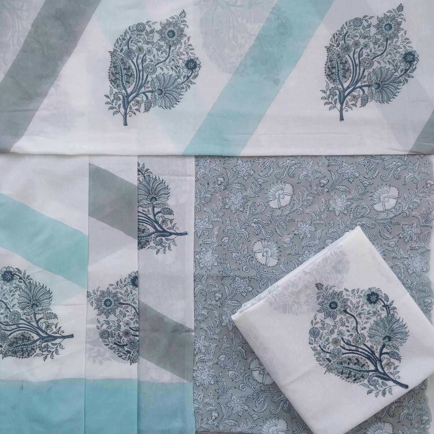 Shop unstitched cotton suit set with mulmul dupatta (PRMUL263)