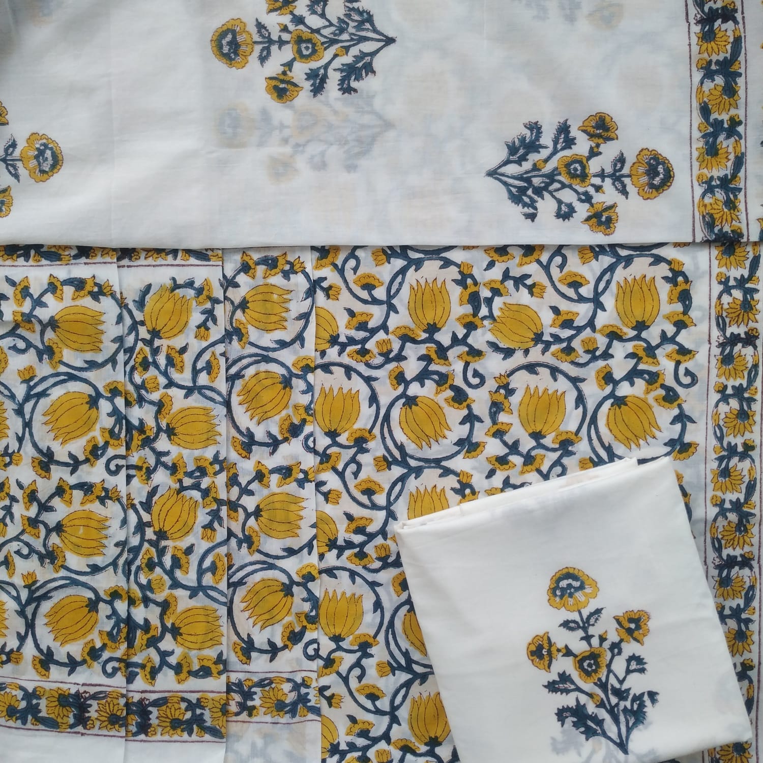 Shop unstitched cotton suit sets with mulmul dupatta (PRMUL276)