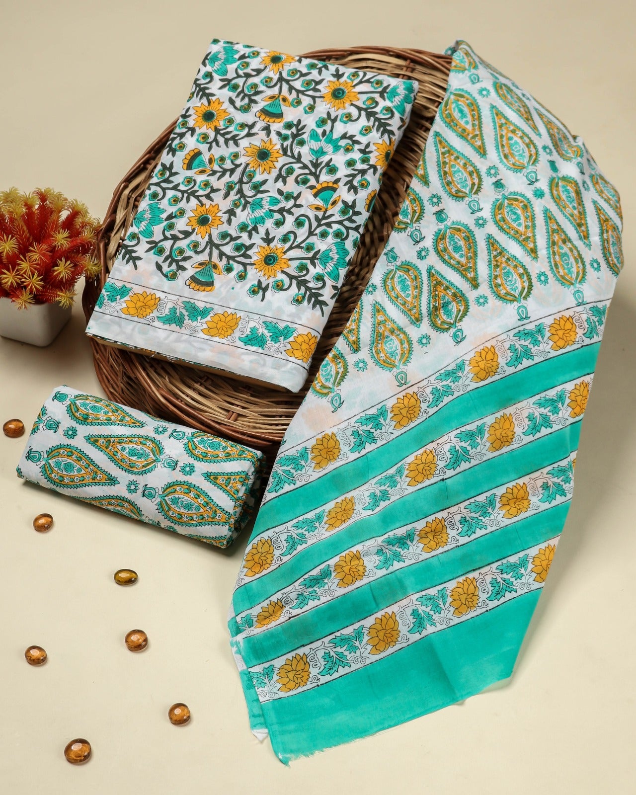 Shop unstitched cotton suit sets with mulmul dupatta online (PRMUL389)