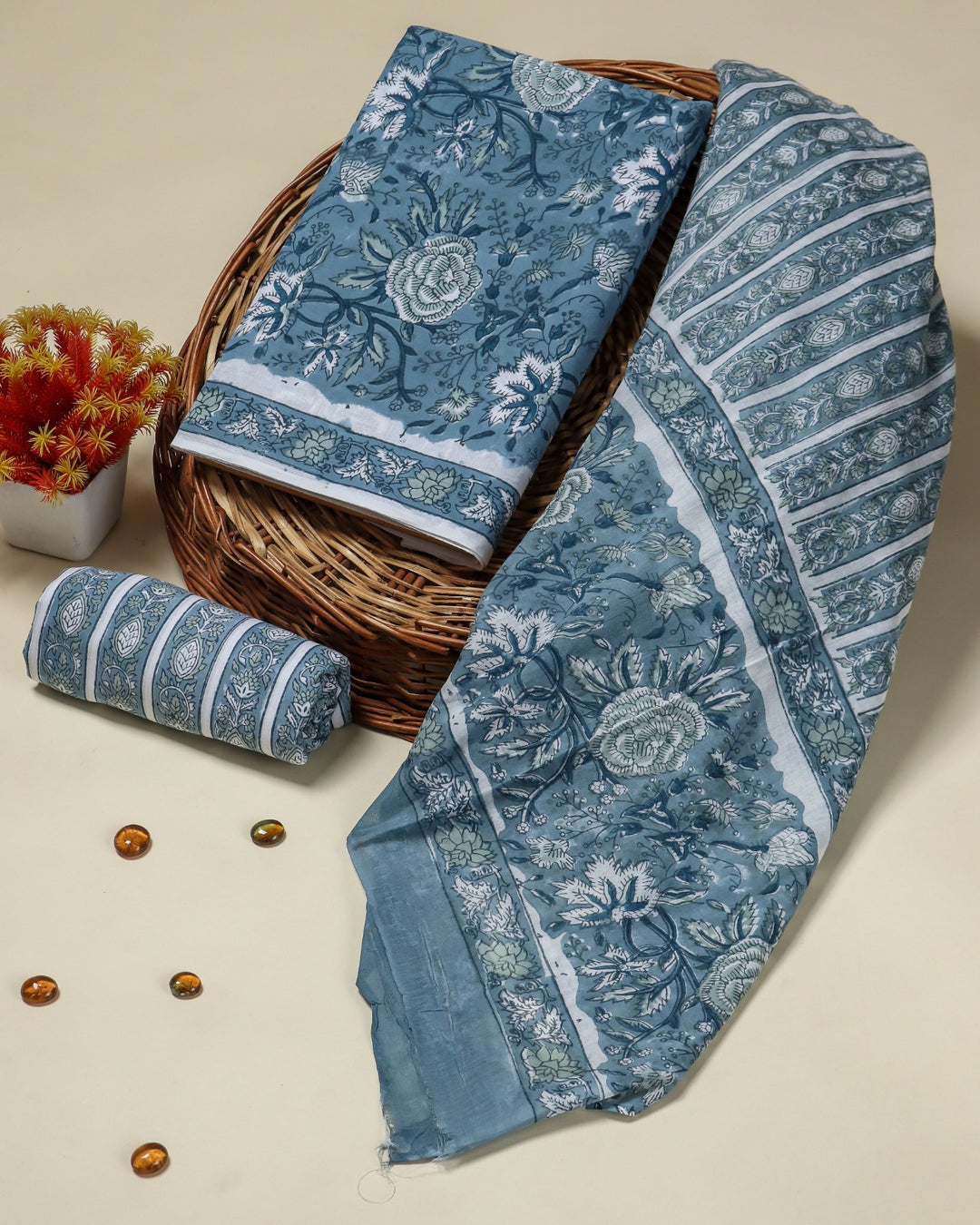 Shop unstitched cotton suit set with mulmul dupatta (PRMUL48)
