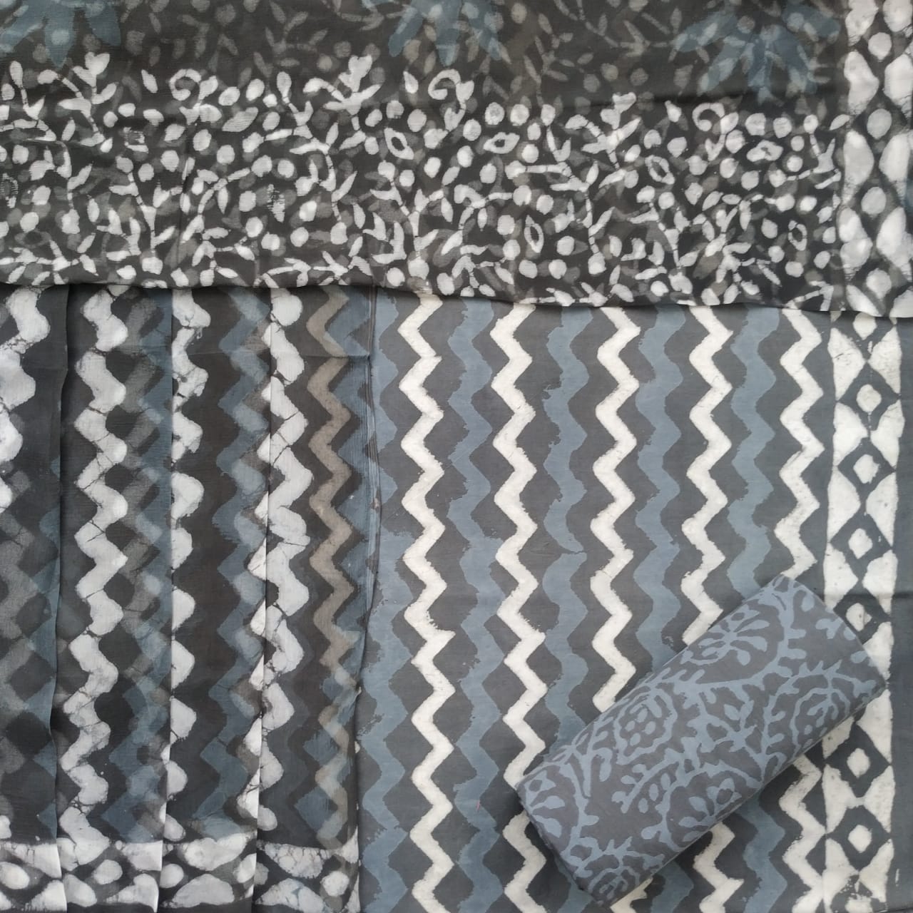 shop unstitched cotton suit with chiffon dupatta online