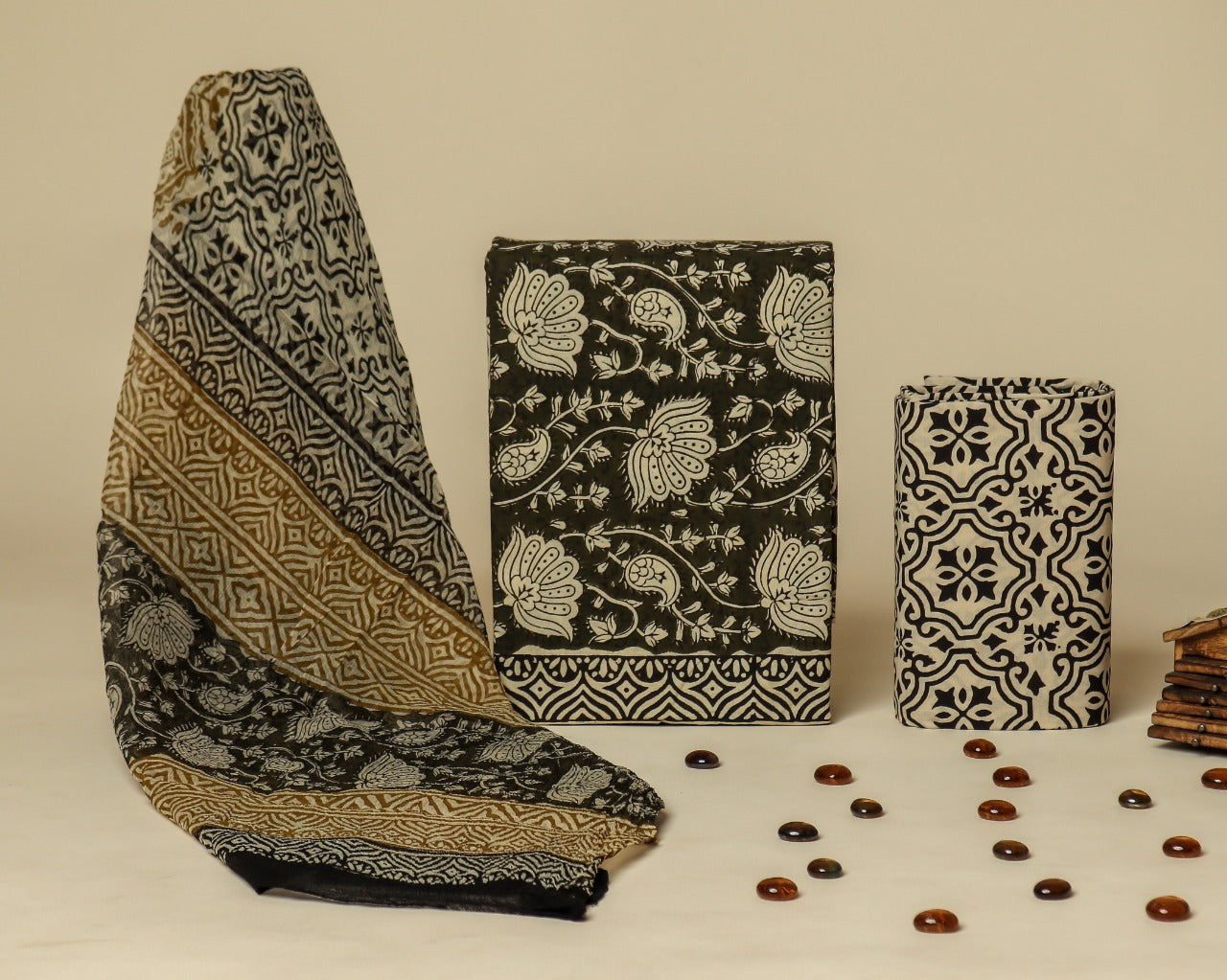 Shop cotton suit sets with chiffon dupatta online shopping (RCHF90)