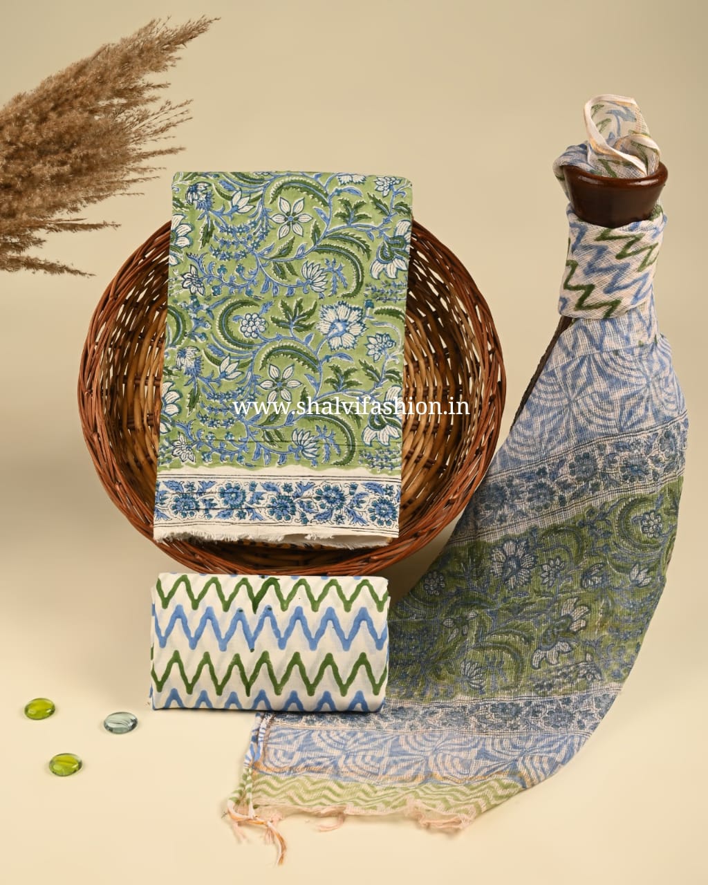 Shop block printed cotton suits with kota dupatta online (3CKD362)