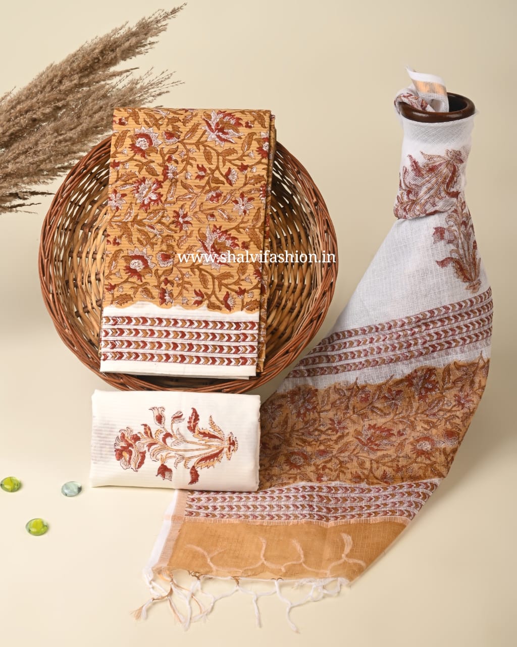 Shop hand block print cotton suits with kota dupatta (3CKD458)