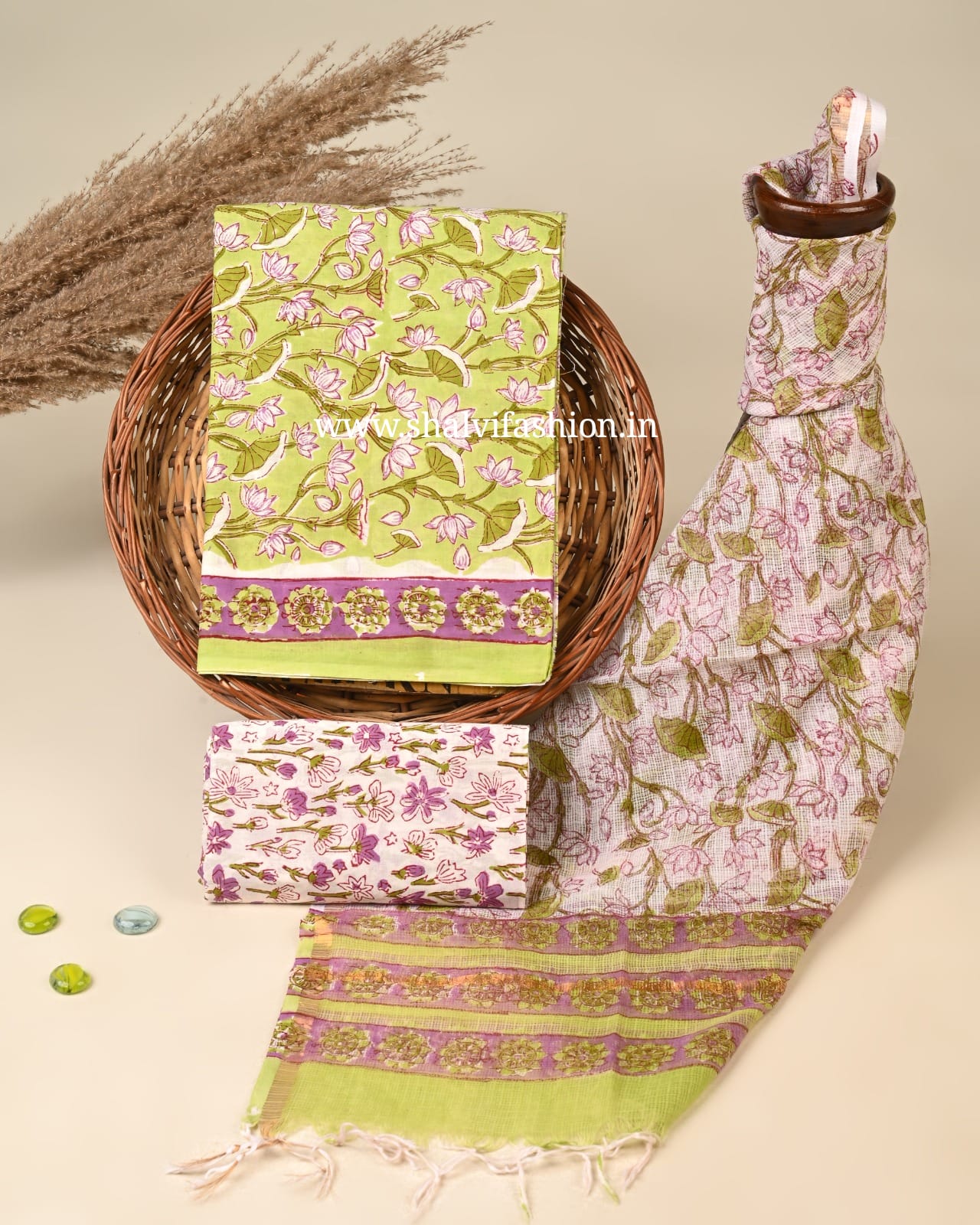 Shop hand block printed cotton suits with kota dupatta online (3CKD814)