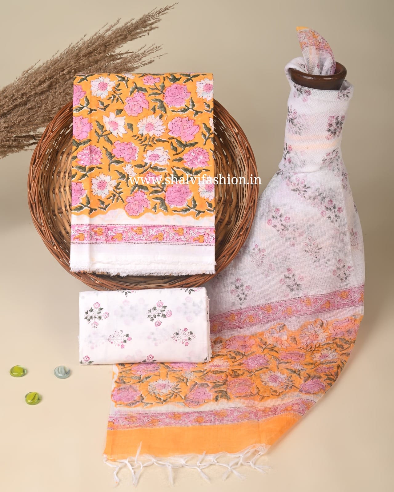 Shop hand block print cotton suits with kota dupatta (3CKD863)