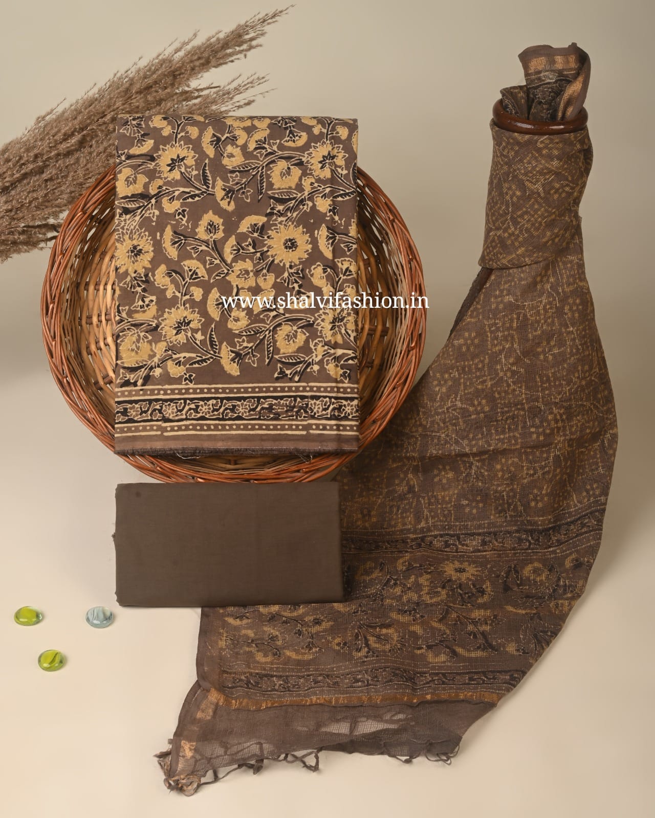 Shop ajrak print cotton suits with kota dupatta (3CKD873)
