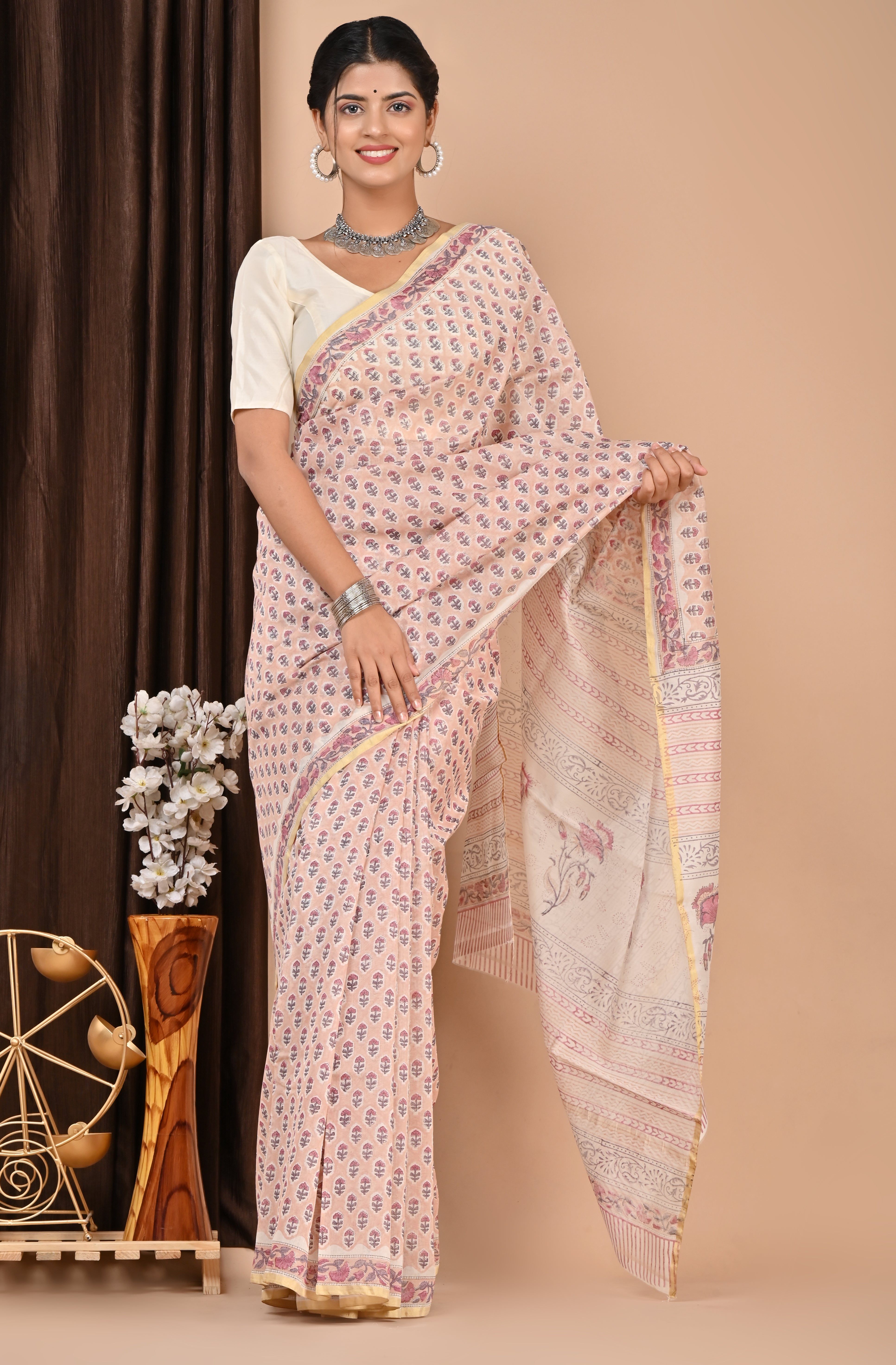 Beautifully Hand carfted Chanderi Saree (CHSAR14) - ShalviFashion